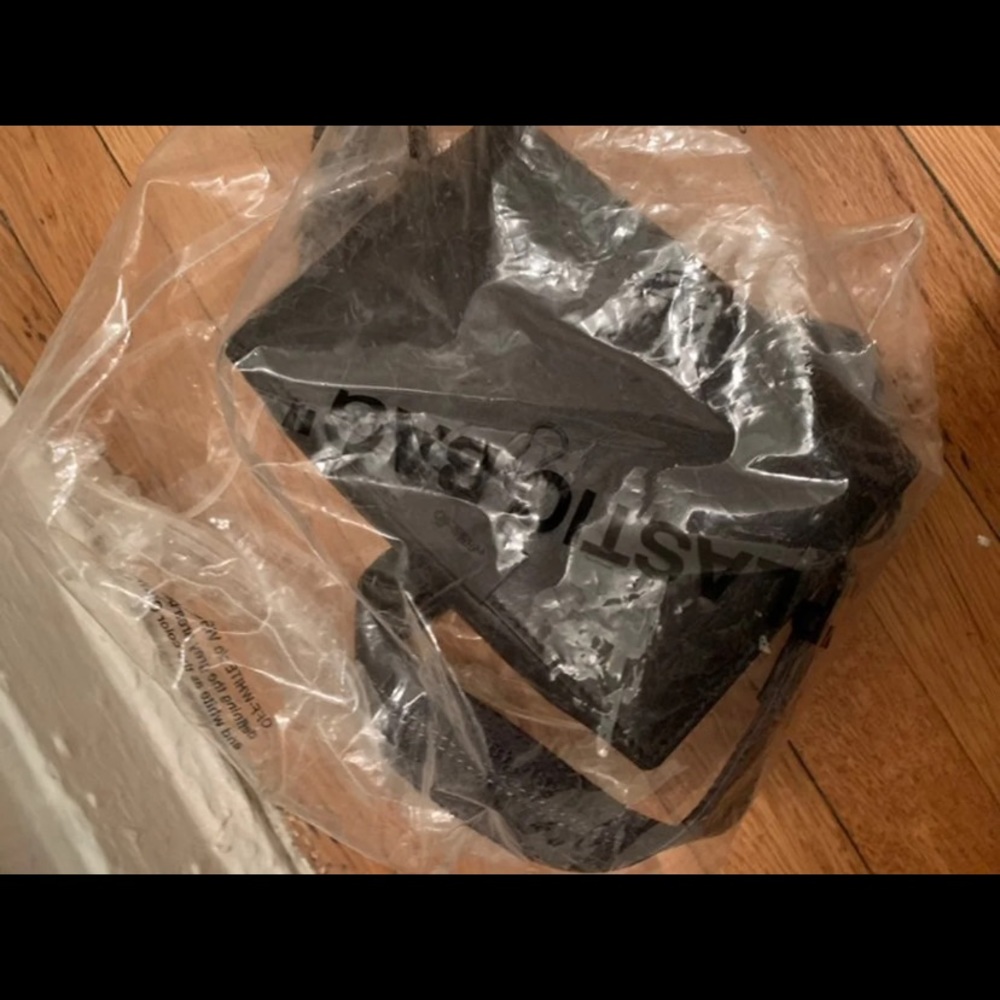 Black off white bag - Picture 5 of 9